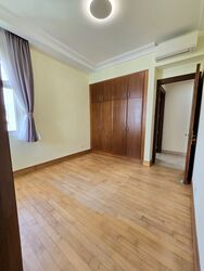 Chelsea Gardens (D10), Condominium #536008131